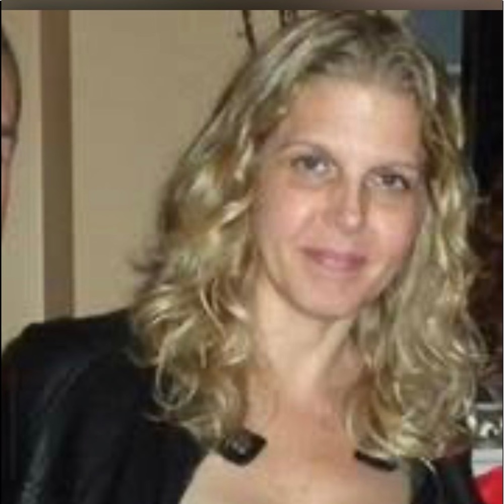 Meet your Posher, Debra